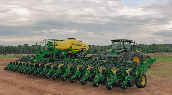 Plantadora John Deere DB74