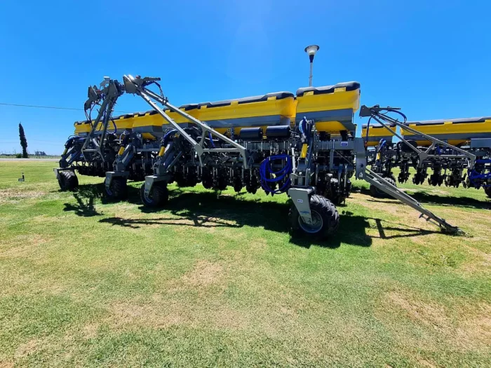 Sembradora Pla STP G22 Tech (22 a 52). Doble Fertilización.