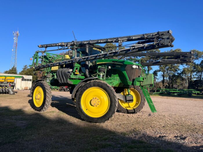 Pulverizadora John Deere 4730, Hydro, 36 full carbono, 2017 - Imagen 3