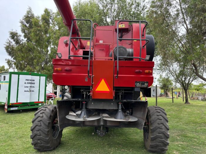 Cosechadora Case IH 2799, 2WD, Simple, 35 pies, 2013. - Imagen 4