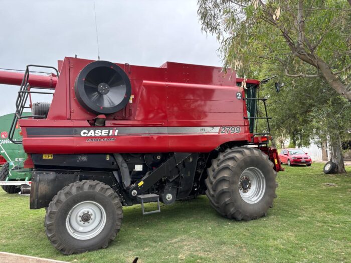 Cosechadora Case IH 2799, 2WD, Simple, 35 pies, 2013. - Imagen 3