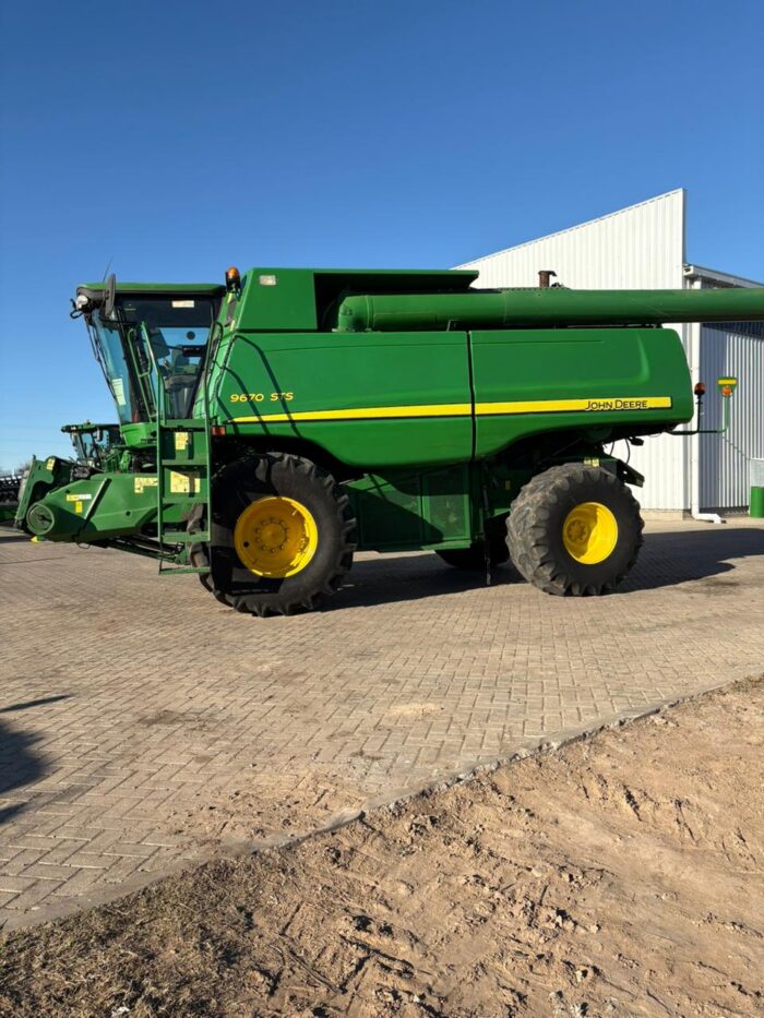 Cosechadora John Deere 9670, 2wd, Simple, Draper 35, 2010. - Imagen 3