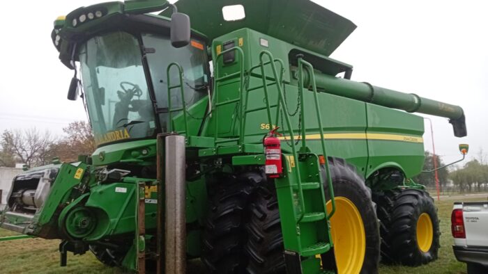 Cosechadora John Deere S690, 4wd, Dual, 45Draper, 2018