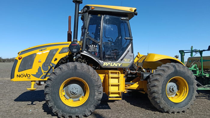 Tractor Pauny NOVO 500C, 240 HP, 4wd, Simple, 2019