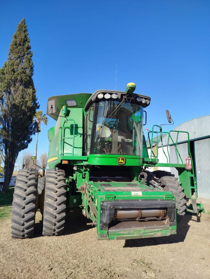 Cosechadora John Deere 9770, 2wd, Dual, Draper 40, 2014. - Imagen 3