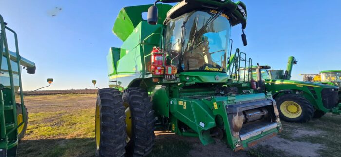 Cosechadora John Deere S670, 4WD, Dual, Draper 40pies, 2016