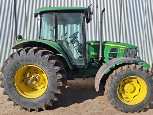 Tractor John Deere 6115J, 115 Hp, 4Wd, Paton, 2018